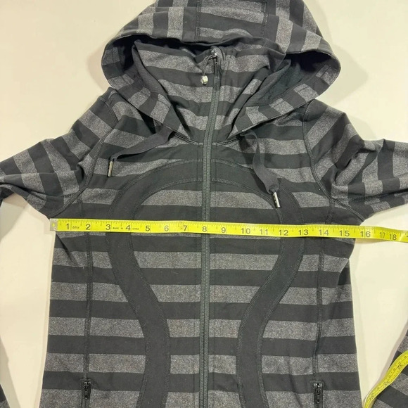 Lululemon Stride Jacket Black Micro Macro Stripe Hooded Full Zip - Picture 5 of 6